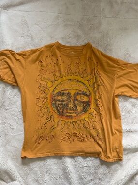 Sun Face Graphic Tee in Mustard